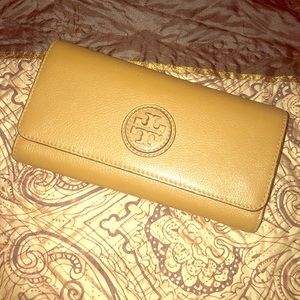 Tory Burch Wallet
